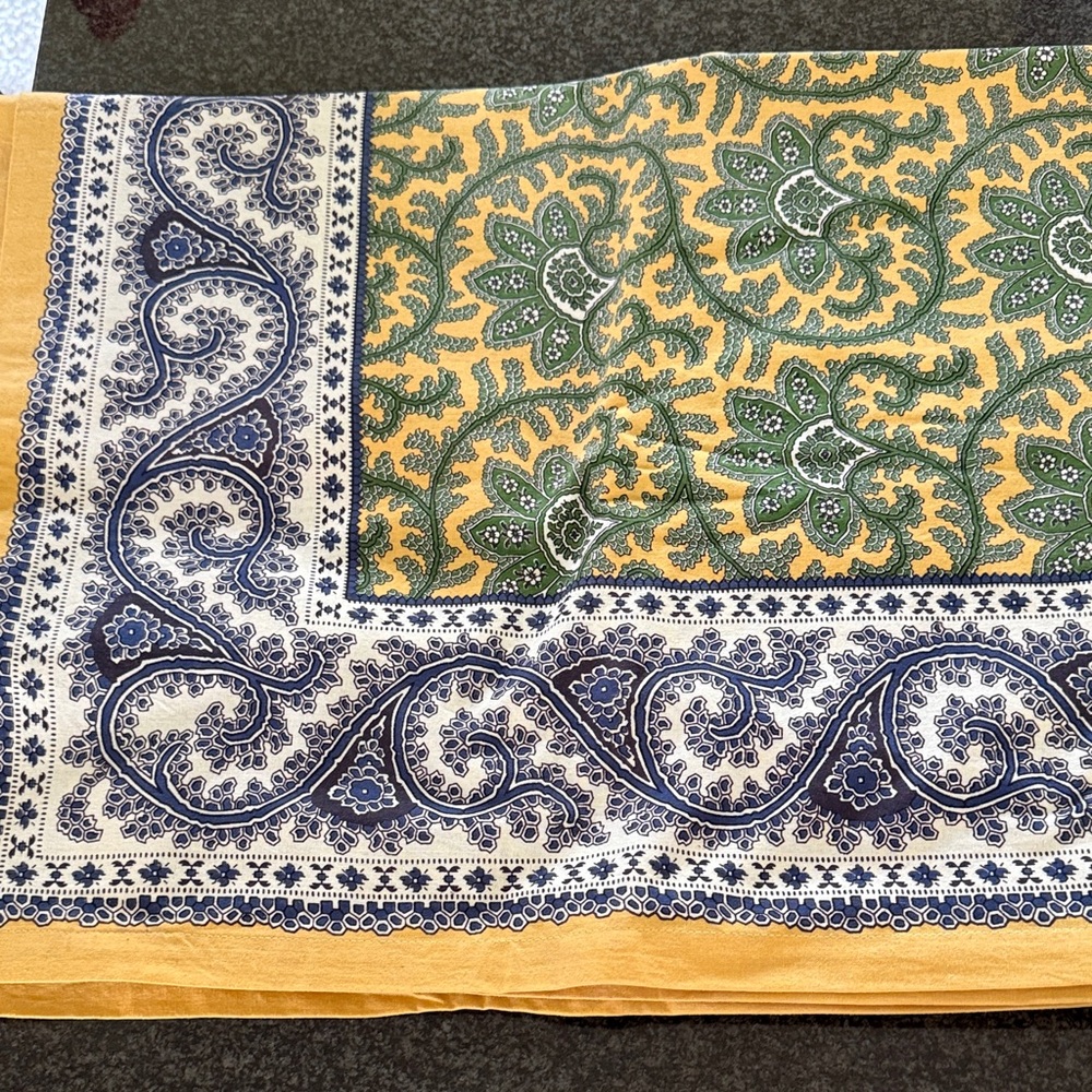 Williams Sonoma Blue and yellow Cotton tablecloth